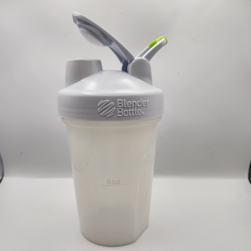Blender Bottle White Shaker Cup